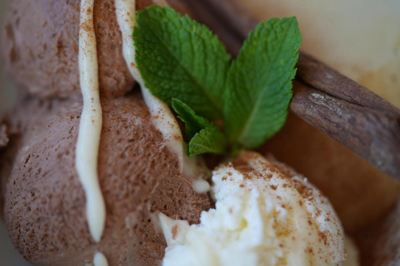 Hotel Pordoi Passo Pordoi Vegetarian Hotel กานาเซย์ ภายนอก รูปภาพ